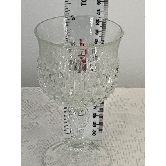Vintage Indiana‎ Glass Diamond-Cut Crystal Wine Glass 5.25" Tall - Picture 4 of 5